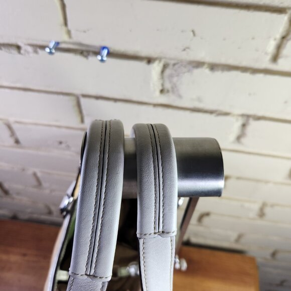 Euc Coach Bumble Bee Limited Edition 2005 Handbag - Picture 6 of 16